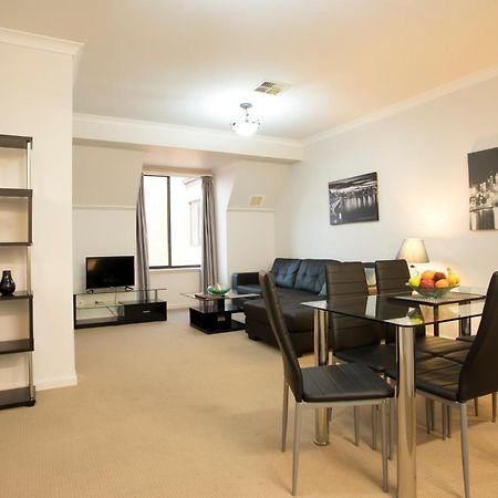 Regal Apartments Perth Buitenkant foto