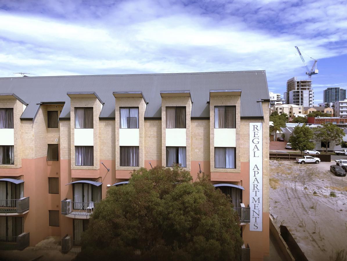 Regal Apartments Perth Buitenkant foto