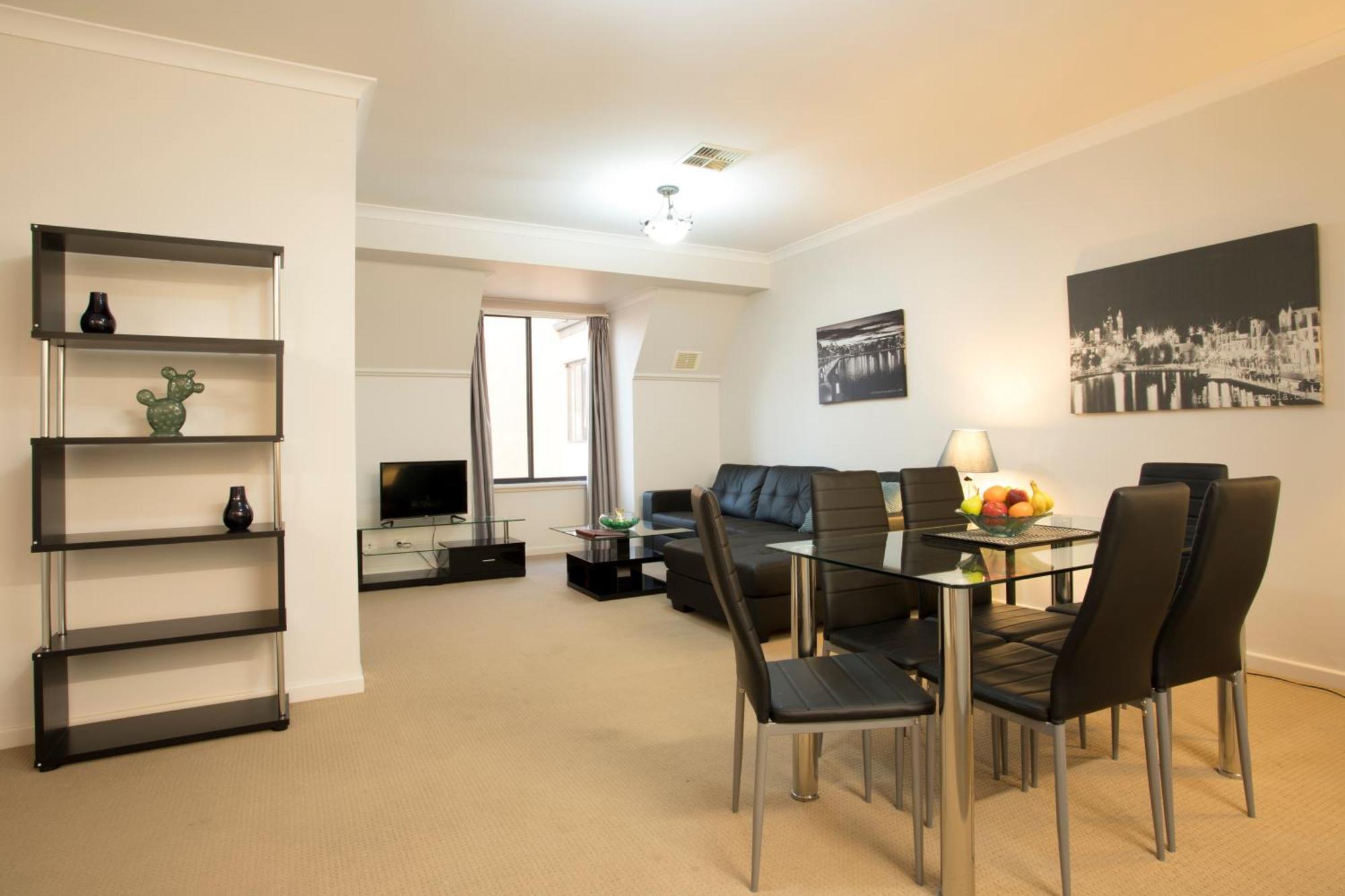 Regal Apartments Perth Buitenkant foto